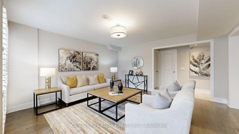 Photo 4 at 15 Thorncrest Drive, Patterson, Vaughan