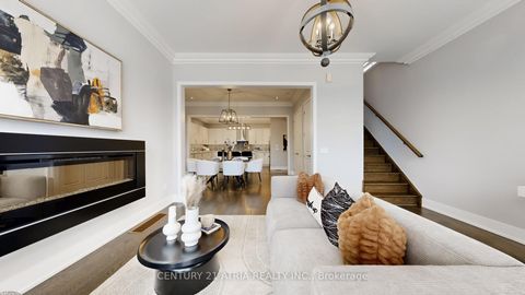 Photo 15 at 15 Thorncrest Drive, Patterson, Vaughan