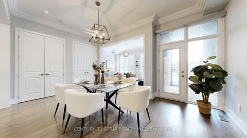 Photo 23 at 15 Thorncrest Drive, Patterson, Vaughan