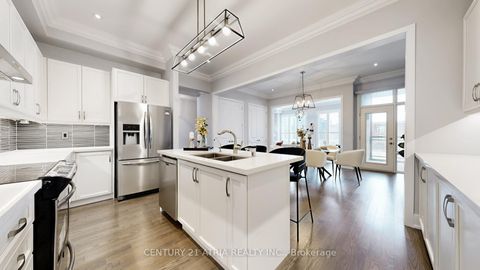 Photo 27 at 15 Thorncrest Drive, Patterson, Vaughan