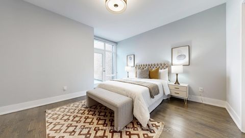 Photo 34 at 15 Thorncrest Drive, Patterson, Vaughan