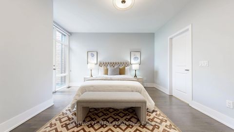 Photo 35 at 15 Thorncrest Drive, Patterson, Vaughan