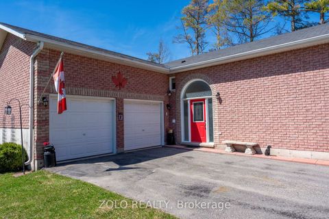 Photo 2 at 30 Sunset Beach Road, Virginia, Georgina