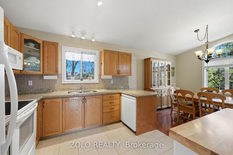 Photo 7 at 30 Sunset Beach Road, Virginia, Georgina