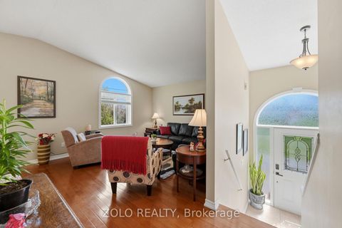 Photo 14 at 30 Sunset Beach Road, Virginia, Georgina