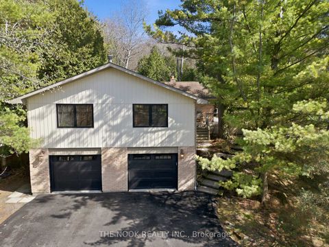 Photo 1 at 77 Cook Drive, Pottageville, King