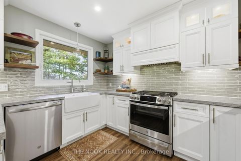 Photo 10 at 77 Cook Drive, Pottageville, King