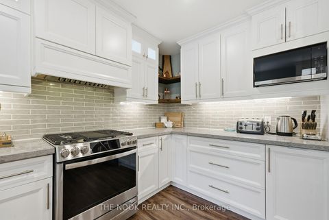 Photo 12 at 77 Cook Drive, Pottageville, King