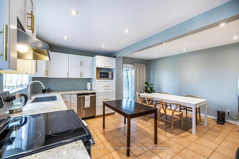 Photo 10 at 976 Southport Drive, Donevan, Oshawa