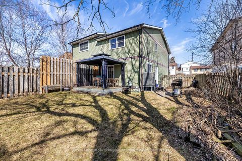 Photo 20 at 976 Southport Drive, Donevan, Oshawa