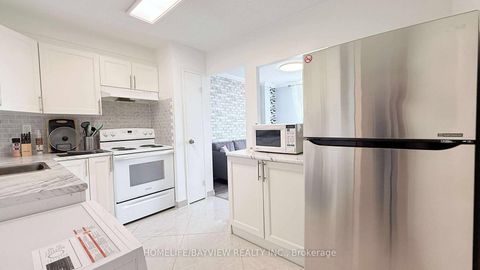 Photo 4 at 909 - 4645 Jane Street, Black Creek, Toronto