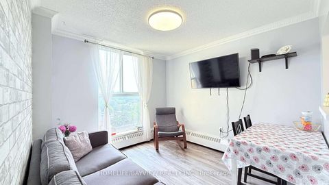 Photo 5 at 909 - 4645 Jane Street, Black Creek, Toronto