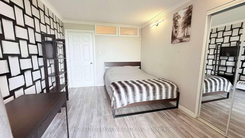 Photo 15 at 909 - 4645 Jane Street, Black Creek, Toronto