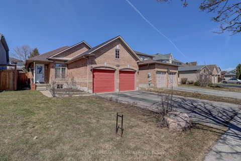 Photo 1 at 191 Wessenger Drive, Holly, Barrie