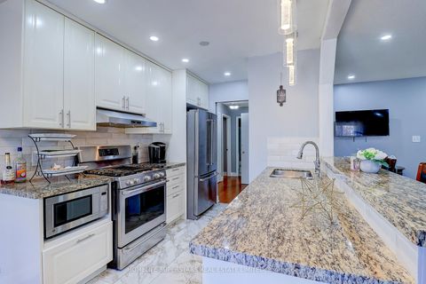 Photo 9 at 191 Wessenger Drive, Holly, Barrie