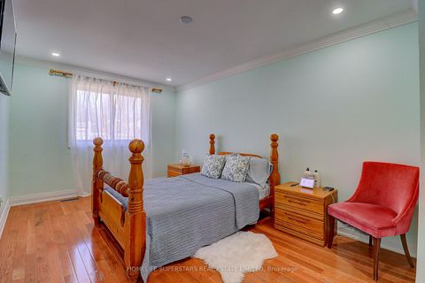 Photo 15 at 191 Wessenger Drive, Holly, Barrie