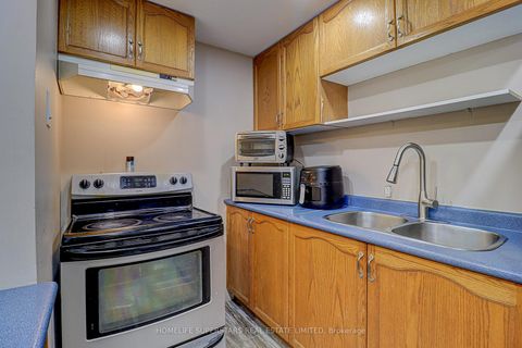 Photo 23 at 191 Wessenger Drive, Holly, Barrie