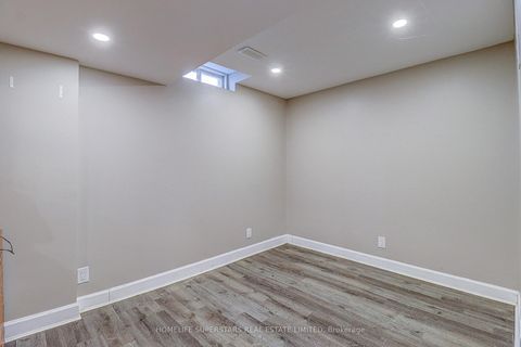 Photo 24 at 191 Wessenger Drive, Holly, Barrie