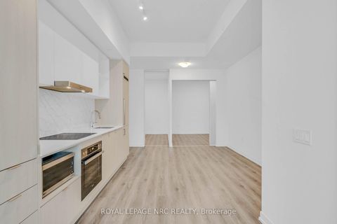 Photo 16 at 6908 - 138 Downes Street, Waterfront Communities C8, Toronto