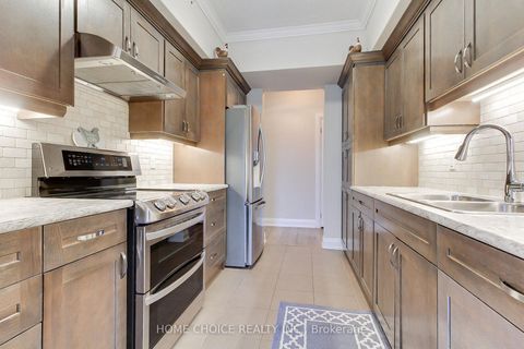 Photo 15 at 301 - 720 YONGE Street E, Painswick South, Barrie