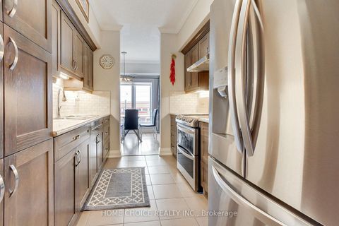 Photo 18 at 301 - 720 YONGE Street E, Painswick South, Barrie