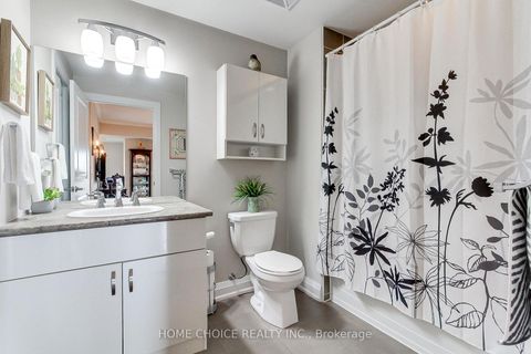 Photo 29 at 301 - 720 YONGE Street E, Painswick South, Barrie