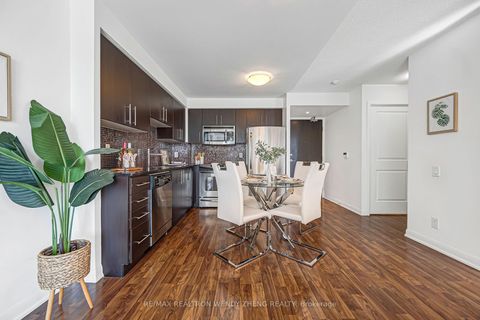 Photo 2 at 605 - 17 Anndale Drive, Willowdale East, Toronto