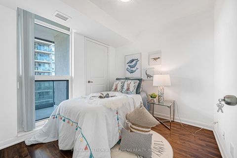 Photo 11 at 605 - 17 Anndale Drive, Willowdale East, Toronto