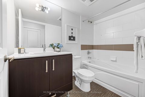 Photo 13 at 605 - 17 Anndale Drive, Willowdale East, Toronto