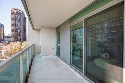 Photo 15 at 605 - 17 Anndale Drive, Willowdale East, Toronto