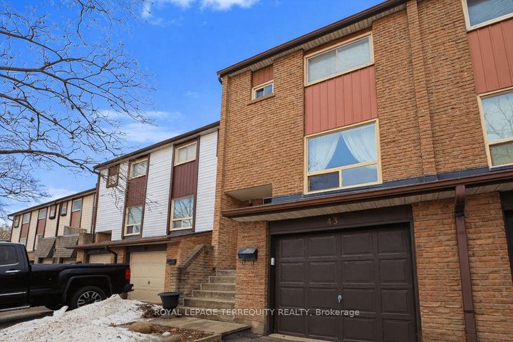 Photo 1 at 43 - 1221 Dundix Road, Applewood, Mississauga