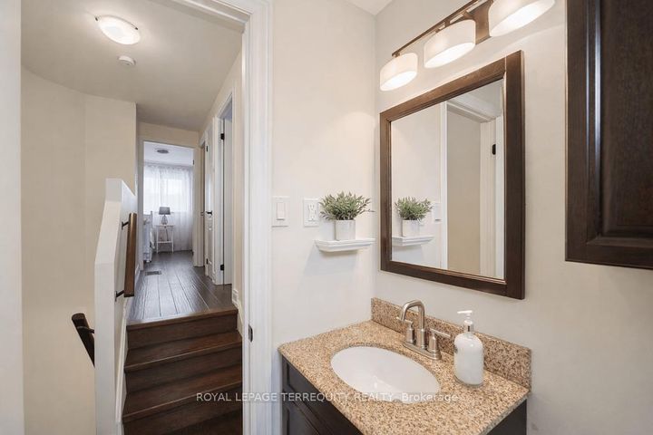 Photo 30 at 43 - 1221 Dundix Road, Applewood, Mississauga