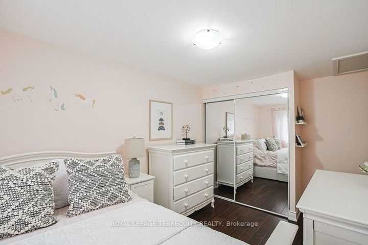 Photo 37 at 43 - 1221 Dundix Road, Applewood, Mississauga