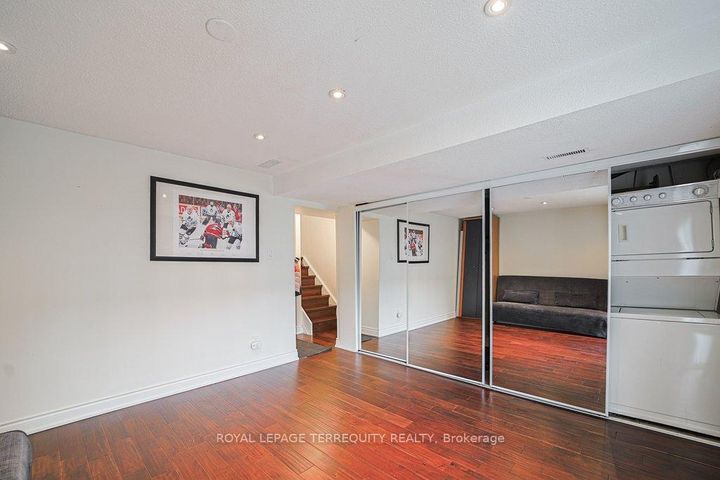 Photo 46 at 43 - 1221 Dundix Road, Applewood, Mississauga