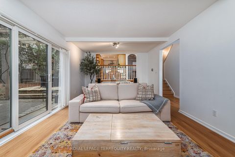 Photo 17 at 6 Earlington Avenue, Kingsway South, Toronto