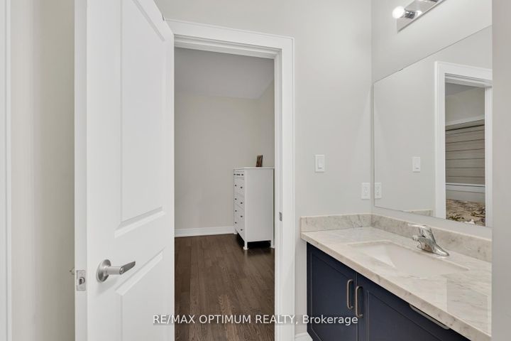 Photo 33 at 9 Bergin Street, Credit Valley, Brampton