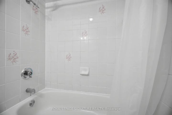 Photo 22 at 77 Ypres Road, Eglinton West, Toronto