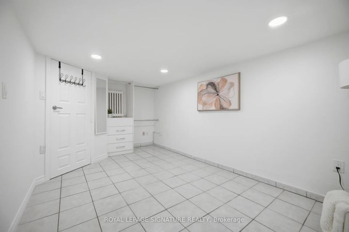 Photo 34 at 77 Ypres Road, Eglinton West, Toronto