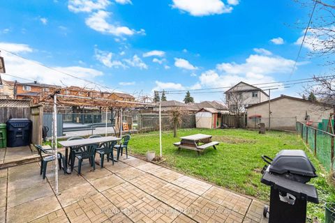 Photo 41 at 77 Ypres Road, Eglinton West, Toronto