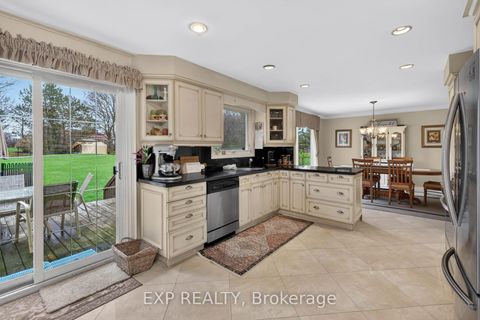 Photo 11 at 124 Ellis Avenue, Nobleton, King