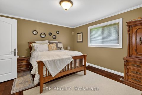 Photo 15 at 124 Ellis Avenue, Nobleton, King