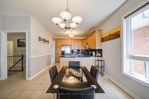 Photo 12 at 26 Regalia Way, Shore, Barrie