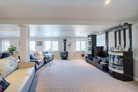 Photo 25 at 26 Regalia Way, Shore, Barrie