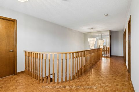 Photo 16 at 149 Castlehill Road, Maple, Vaughan