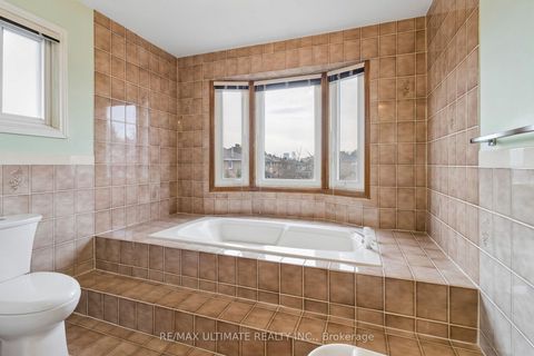 Photo 20 at 149 Castlehill Road, Maple, Vaughan