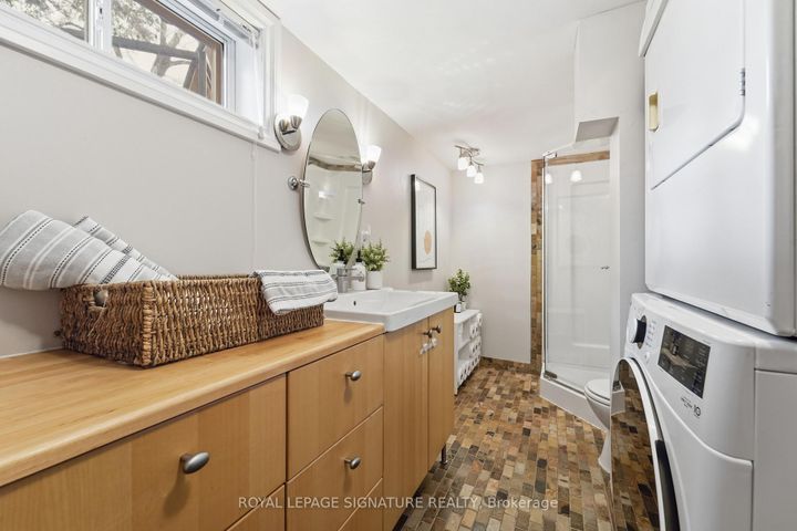 Photo 17 at 33 Cochrane Drive, Queensway, Toronto