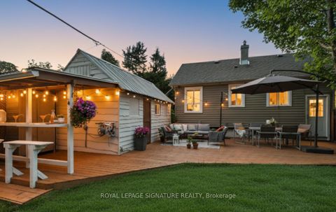 Photo 1 at 33 Cochrane Drive, Queensway, Toronto