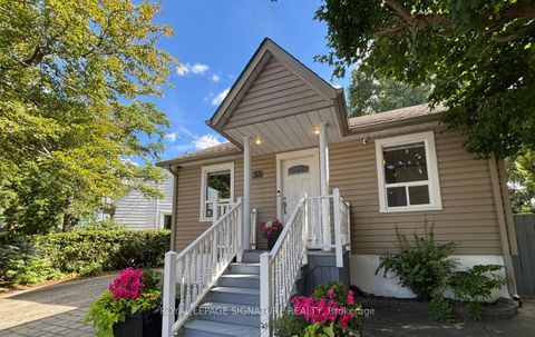 Photo 3 at 33 Cochrane Drive, Queensway, Toronto