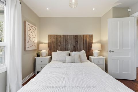 Photo 8 at 33 Cochrane Drive, Queensway, Toronto