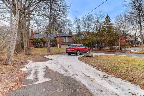 Photo 4 at 212 Cummer Avenue, Newtonbrook East, Toronto